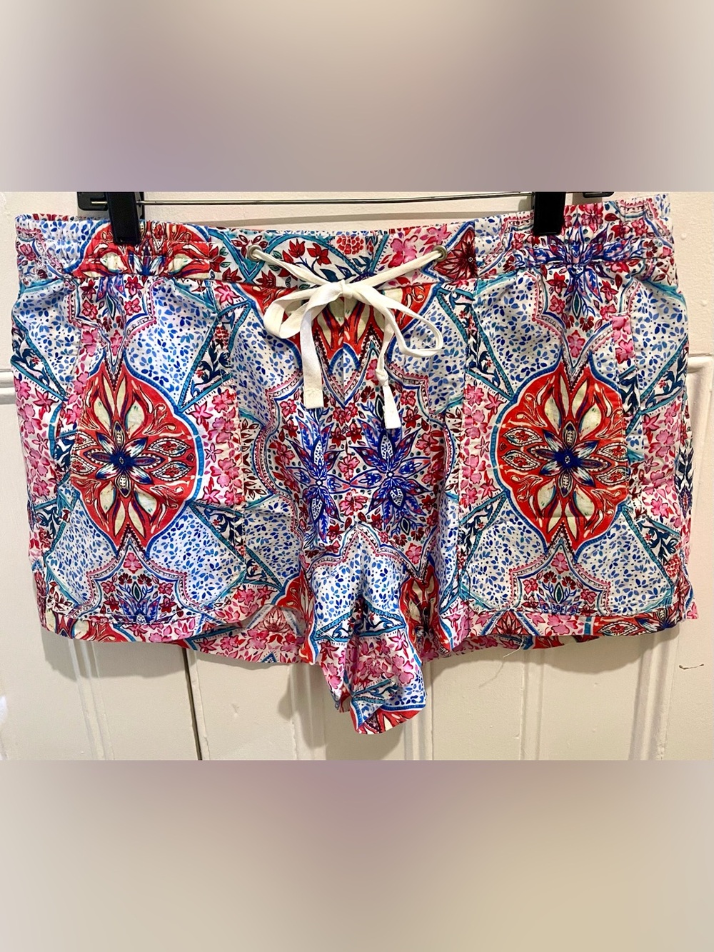 GAP Paisley Multicolor Drawstring Shorts - Picture 2 of 5